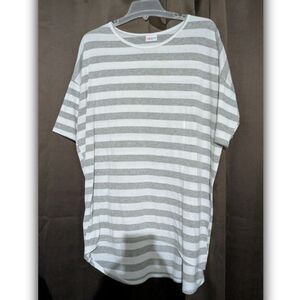 LuLaRoe Top 3XL Gray White Striped Short Sleeve Shirt